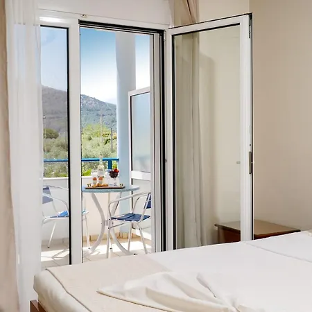 Hotel Golden Sunset 2*