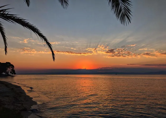 Golden Sunset Hotel 2*