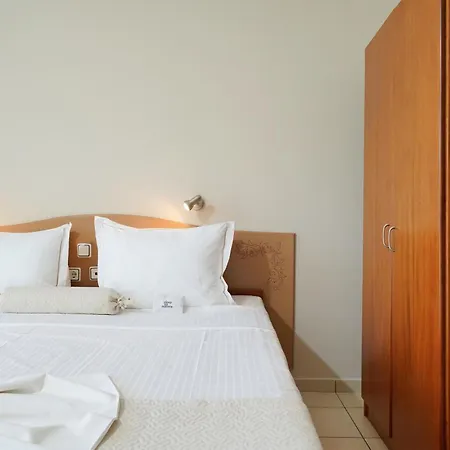 Hotel Golden Sunset 2*